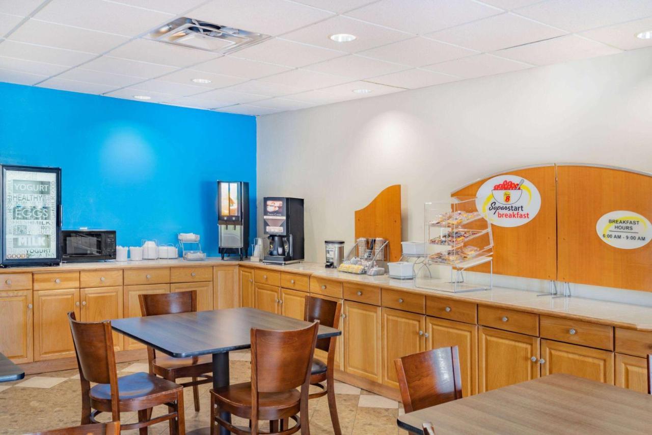 Hotel Super 8 By Wyndham Columbia Extérieur photo